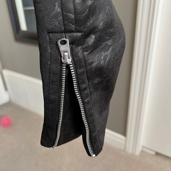 Lorna Jane Moto Biker Jacket - Picture 3 of 4